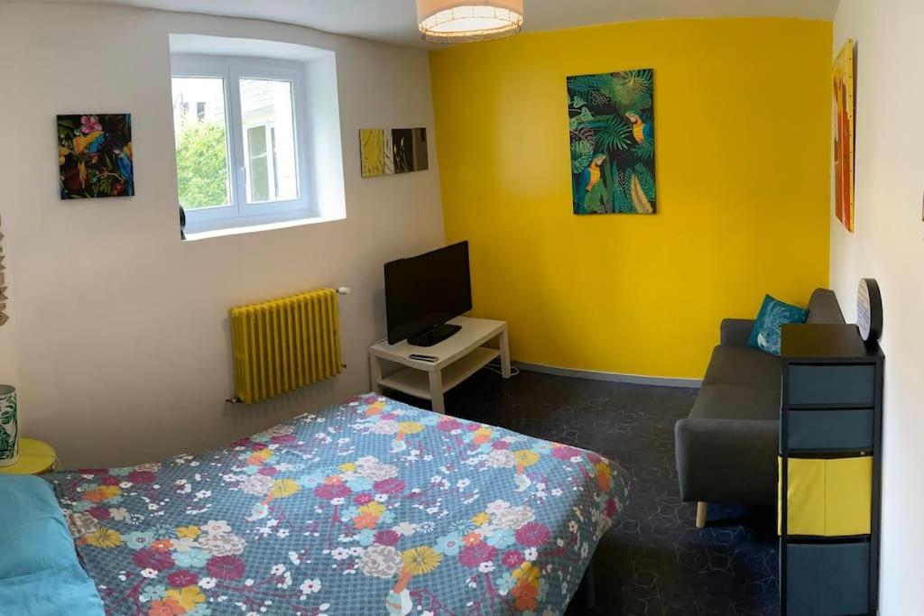 Logement Independant,Calme A 2 Pas Du Centre Ville Lannion Exteriör bild