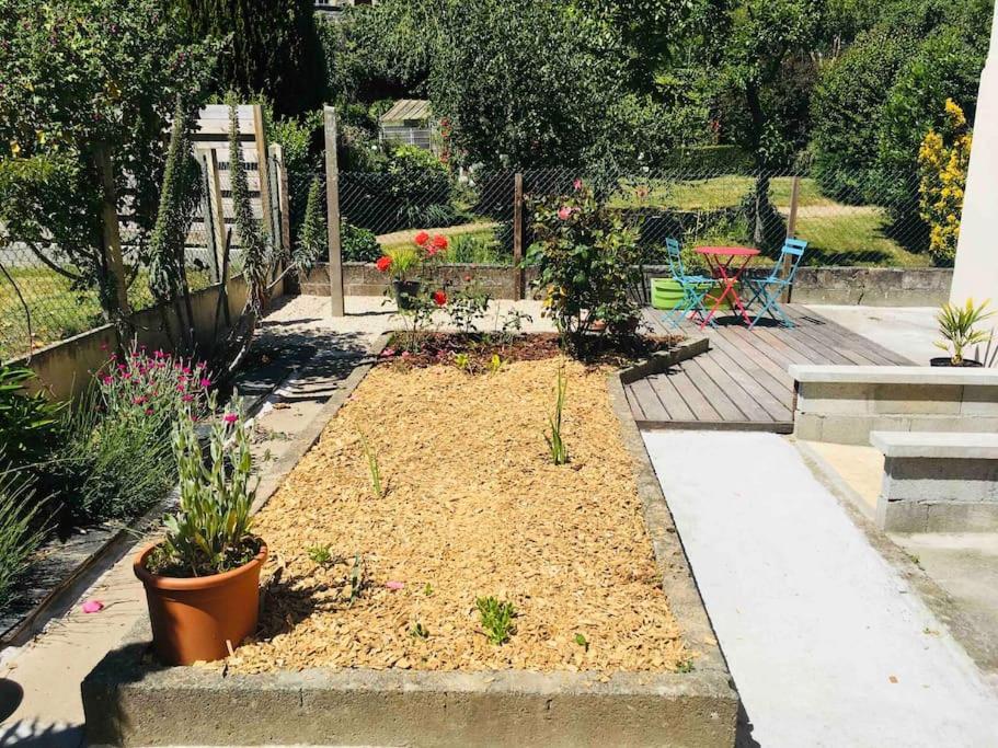 Logement Independant,Calme A 2 Pas Du Centre Ville Lannion Exteriör bild
