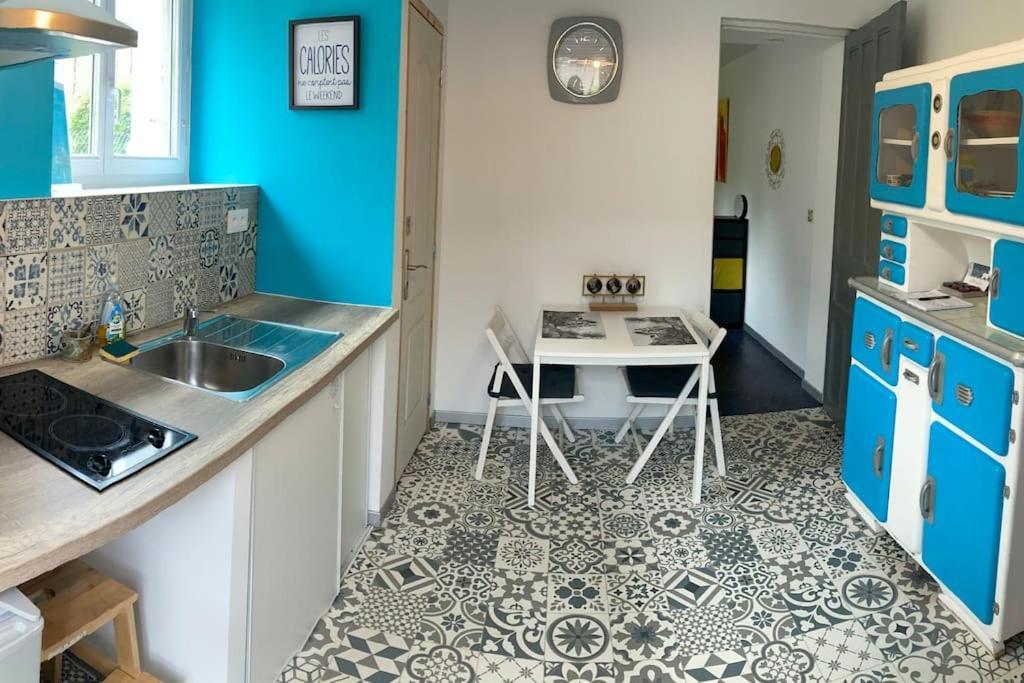 Logement Independant,Calme A 2 Pas Du Centre Ville Lannion Exteriör bild